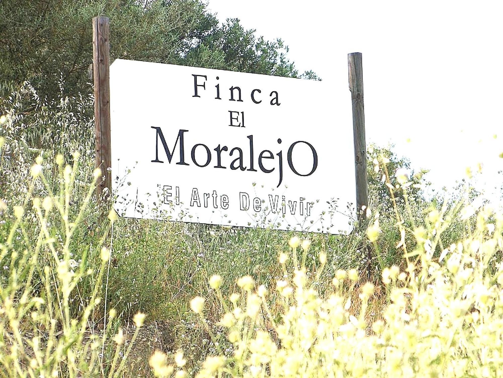 Rural Cottage, With Pool & Optional Private 6 Guests Jacuzzi Tolox Exteriör bild