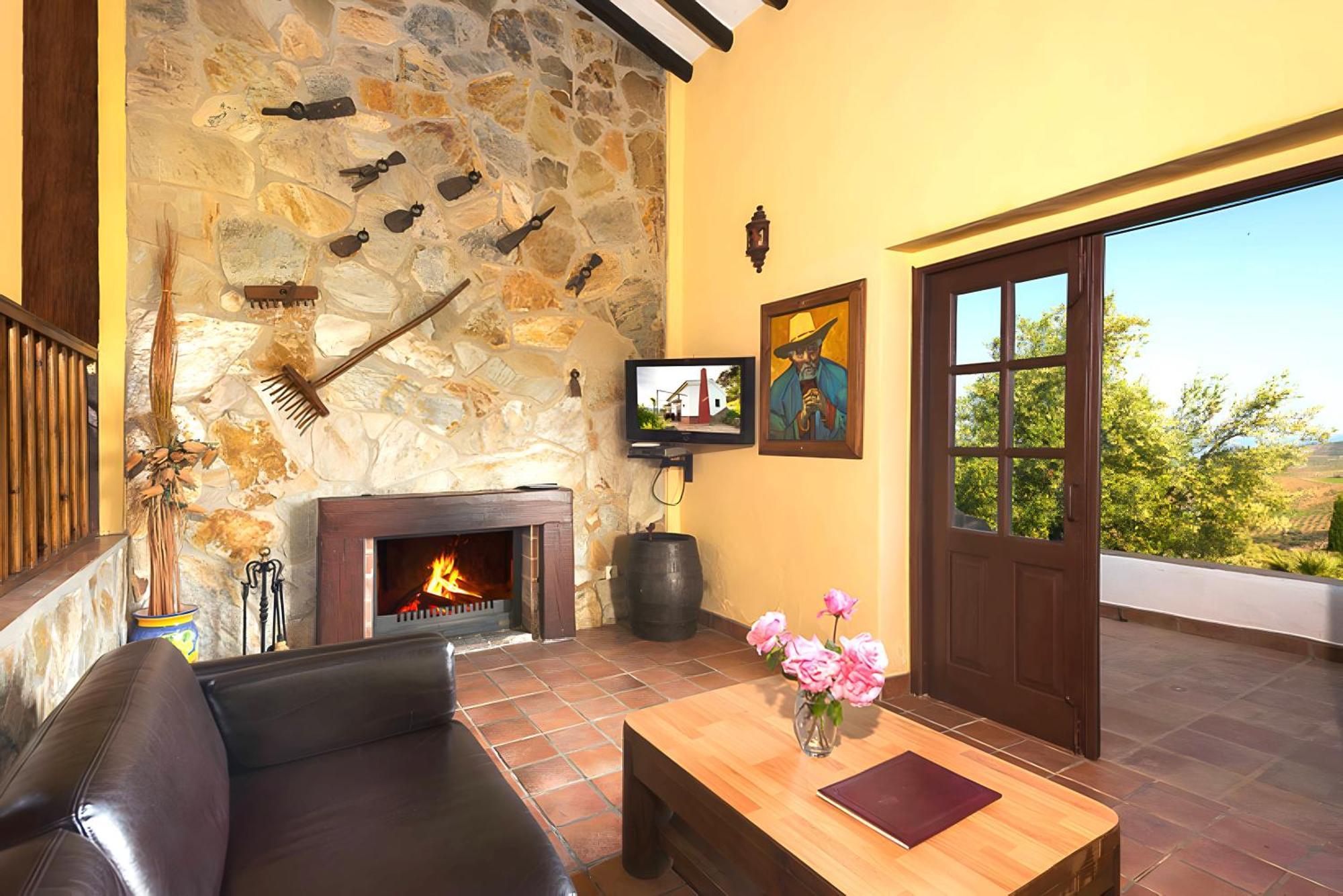 Rural Cottage, With Pool & Optional Private 6 Guests Jacuzzi Tolox Exteriör bild