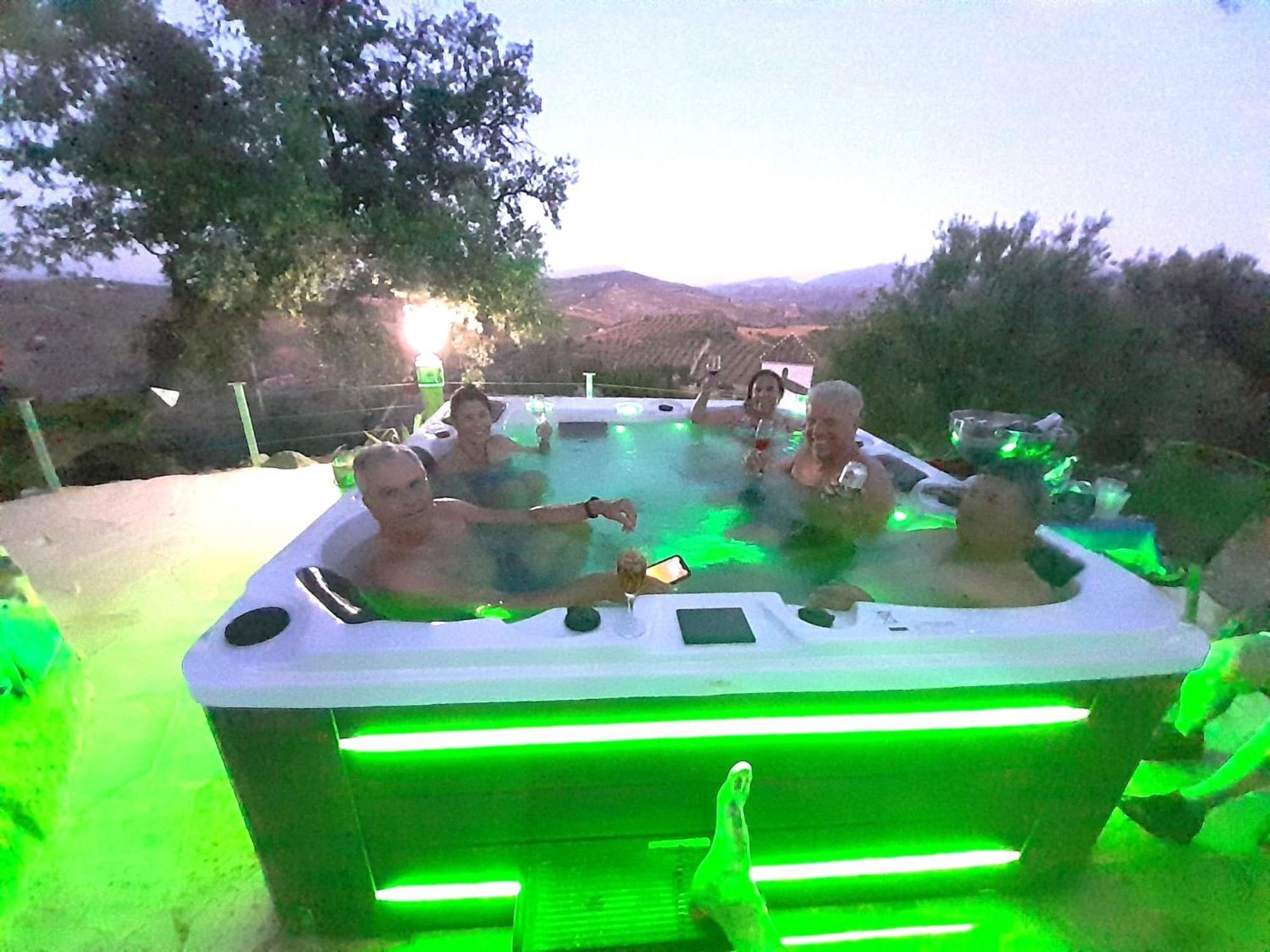 Rural Cottage, With Pool & Optional Private 6 Guests Jacuzzi Tolox Exteriör bild